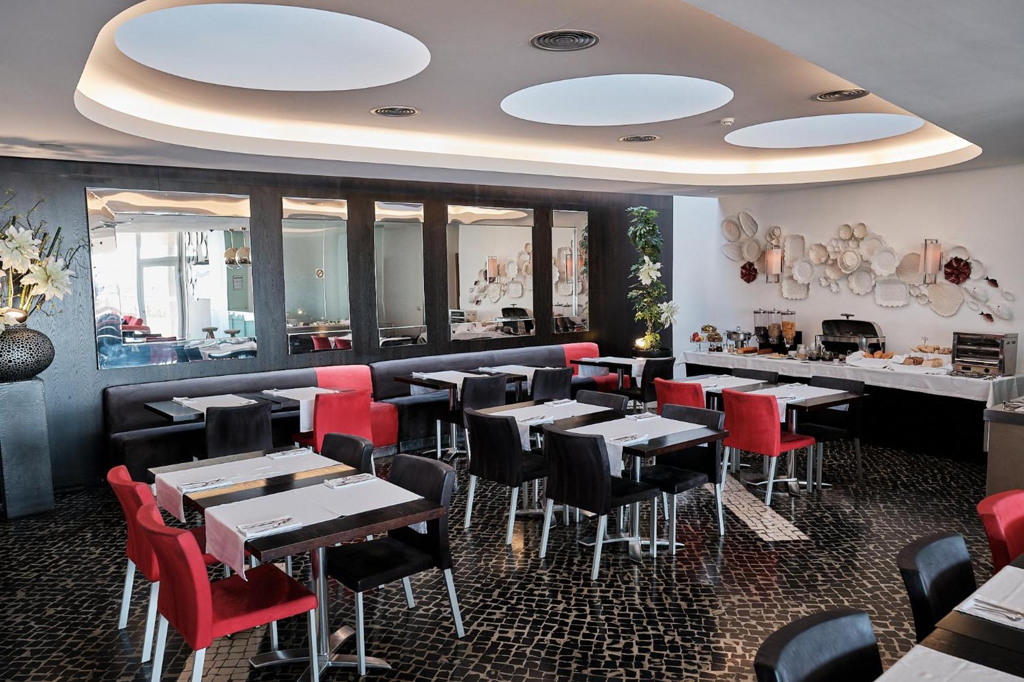 Hotel Praia Marina By Ridan Hotels プライア・ダ・ヴィクトーリア エクステリア 写真