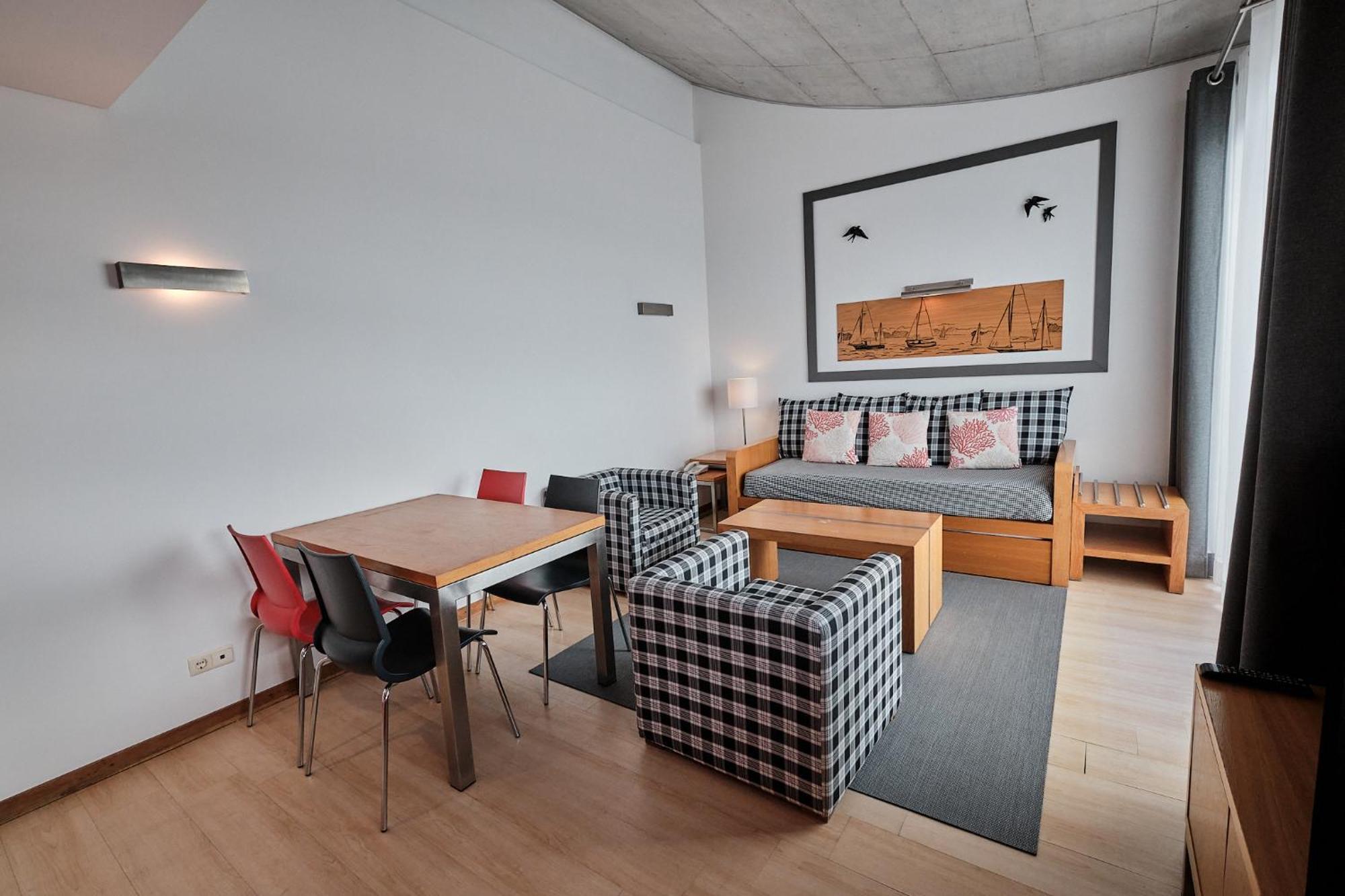 Hotel Praia Marina By Ridan Hotels プライア・ダ・ヴィクトーリア エクステリア 写真