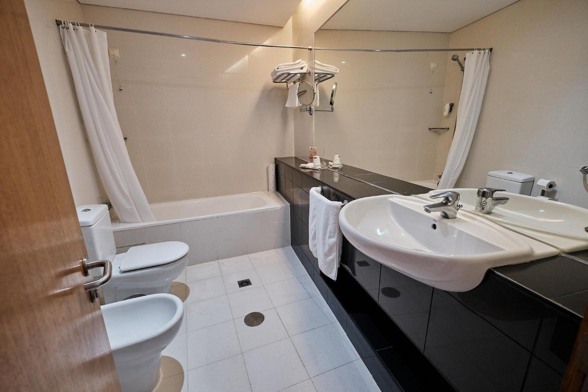 Hotel Praia Marina By Ridan Hotels プライア・ダ・ヴィクトーリア エクステリア 写真